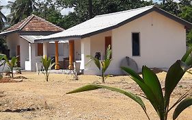 Halfmoon Beach Guesthouse